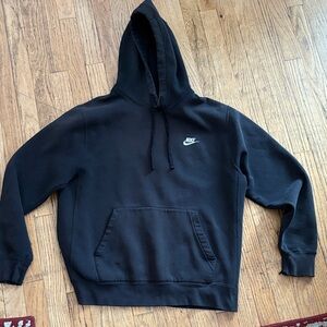 Nike Men's Black Pullover Hoodie